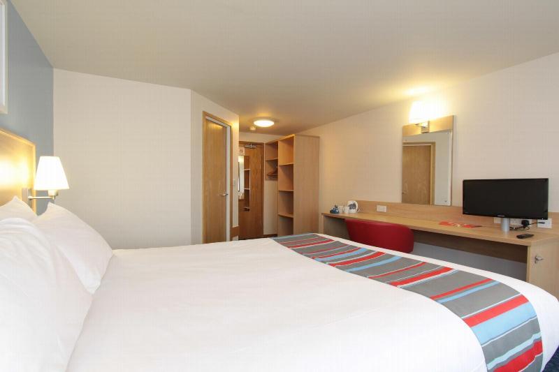 Travelodge Dundee Strathmore Avenue Екстериор снимка