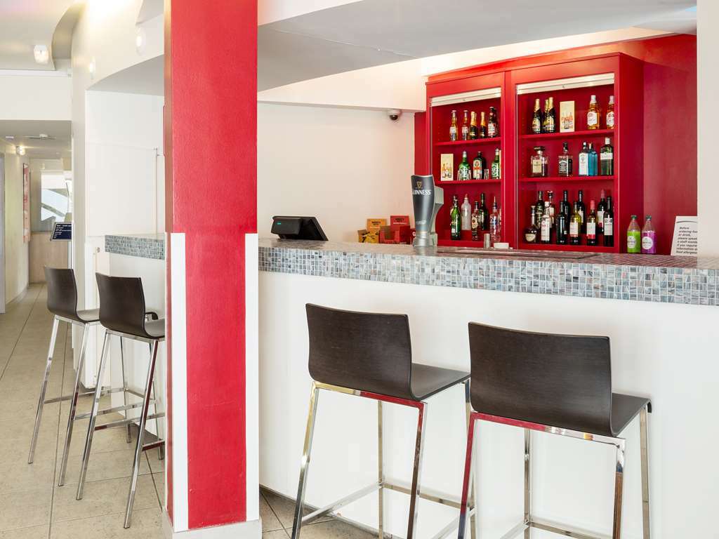 Travelodge Dundee Strathmore Avenue Ресторант снимка